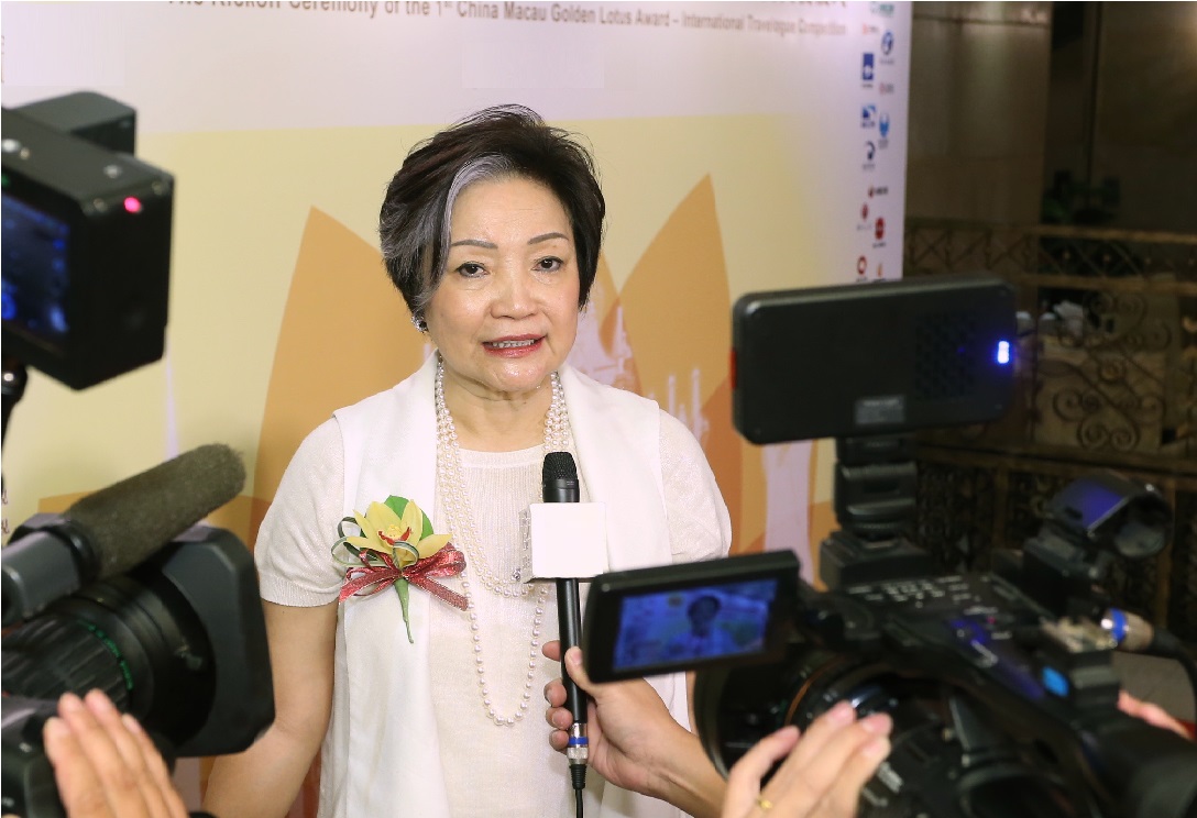 司徒玉莲近期推出口述自传