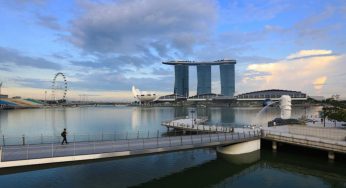 香港、新加坡疫情打击大 两地旅游泡沫再陷入危险