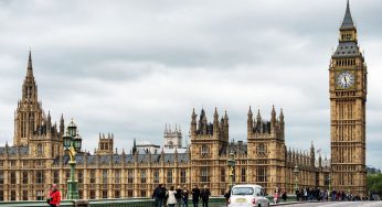 UK government increases license fees for all businesses in gambling industry